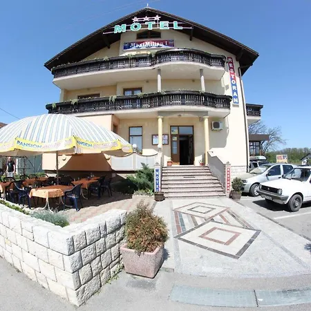 Motel Maximilian I Luzani